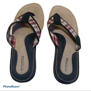 Sperry Top-Sider Flip Flops